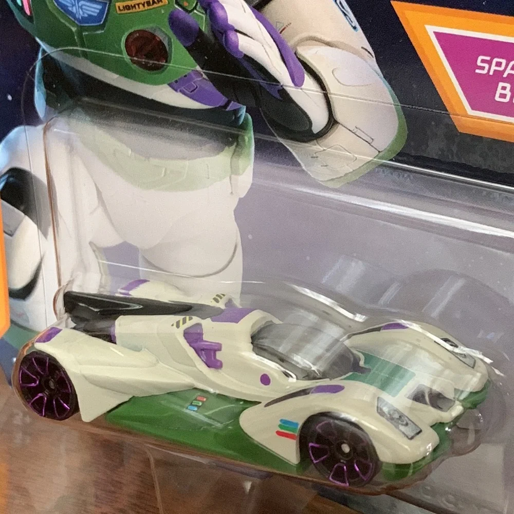 Hot Wheels Character Car Space Ranger Alpa Buzz Lightyear Disney Pixar Hotwheels